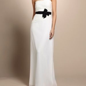 BRAND NEW Srapless White Gown